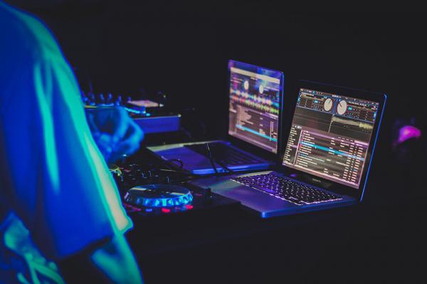 Mix audio